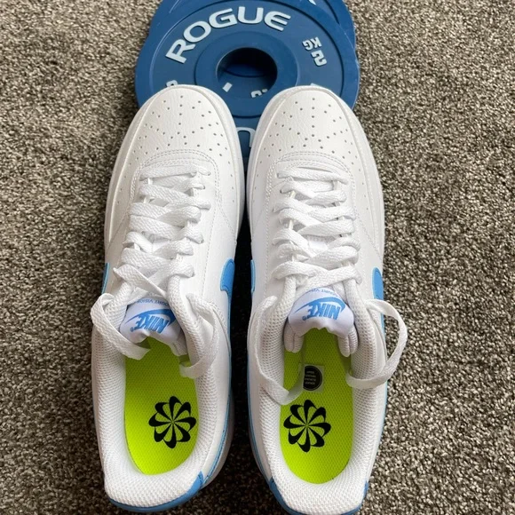 SIZE 10.5 - NIKE COURT VISION NEXT NATURE LOW WHITE UNIVERSITY BLUE - WOMENS - Picture 8 of 8